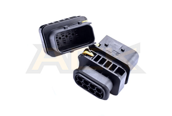 amp hdscs series 8 pole male automotive connector 1 1564522 1 (3)