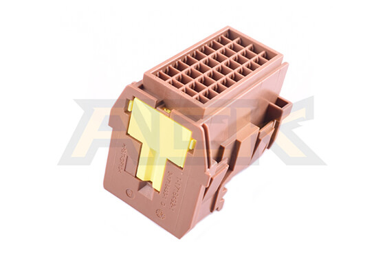 amp mcp 1.5k 36 position unsealed male ecu connector housing 1 1718492 1 1 2112891 1 (3)